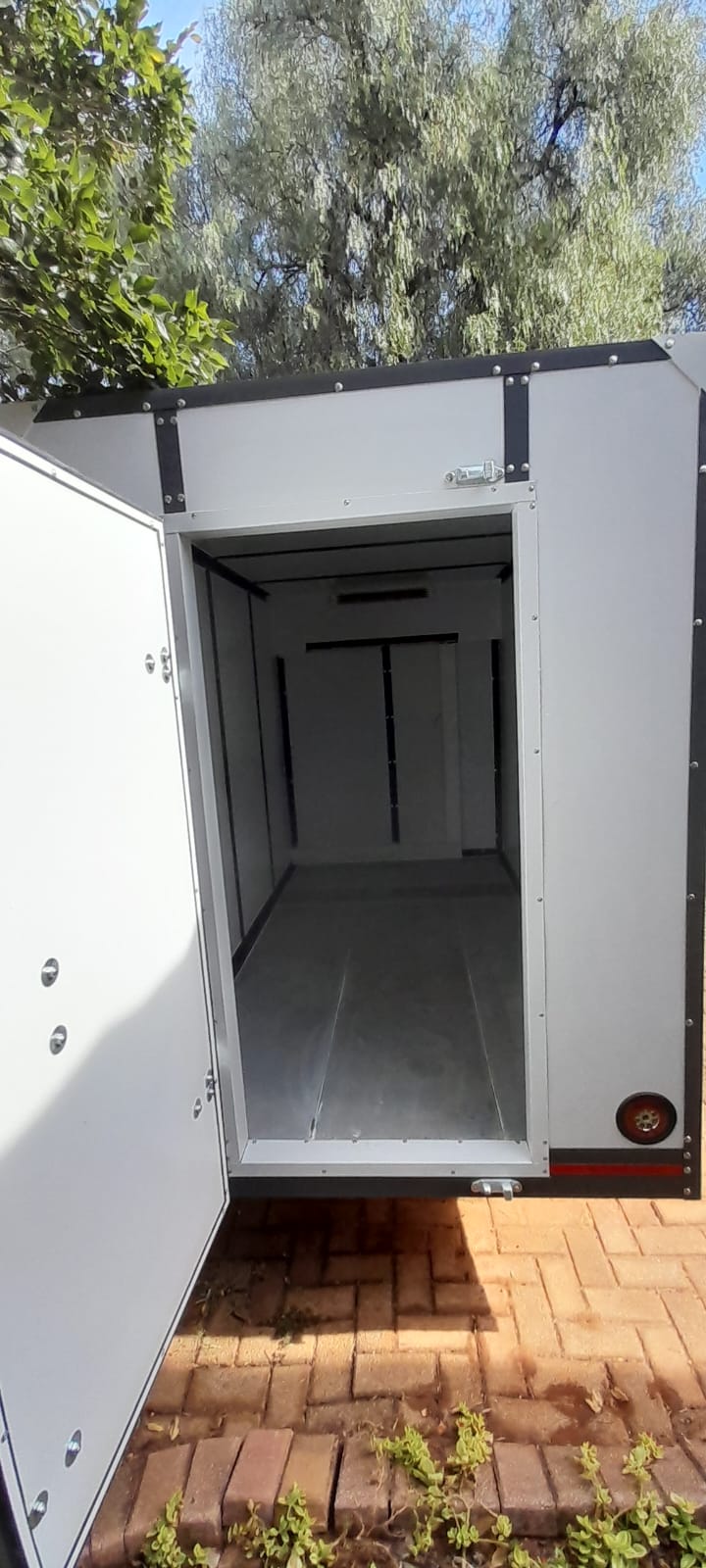 Lot 86 Apr 23