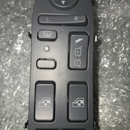 Lot 119 Apr 25